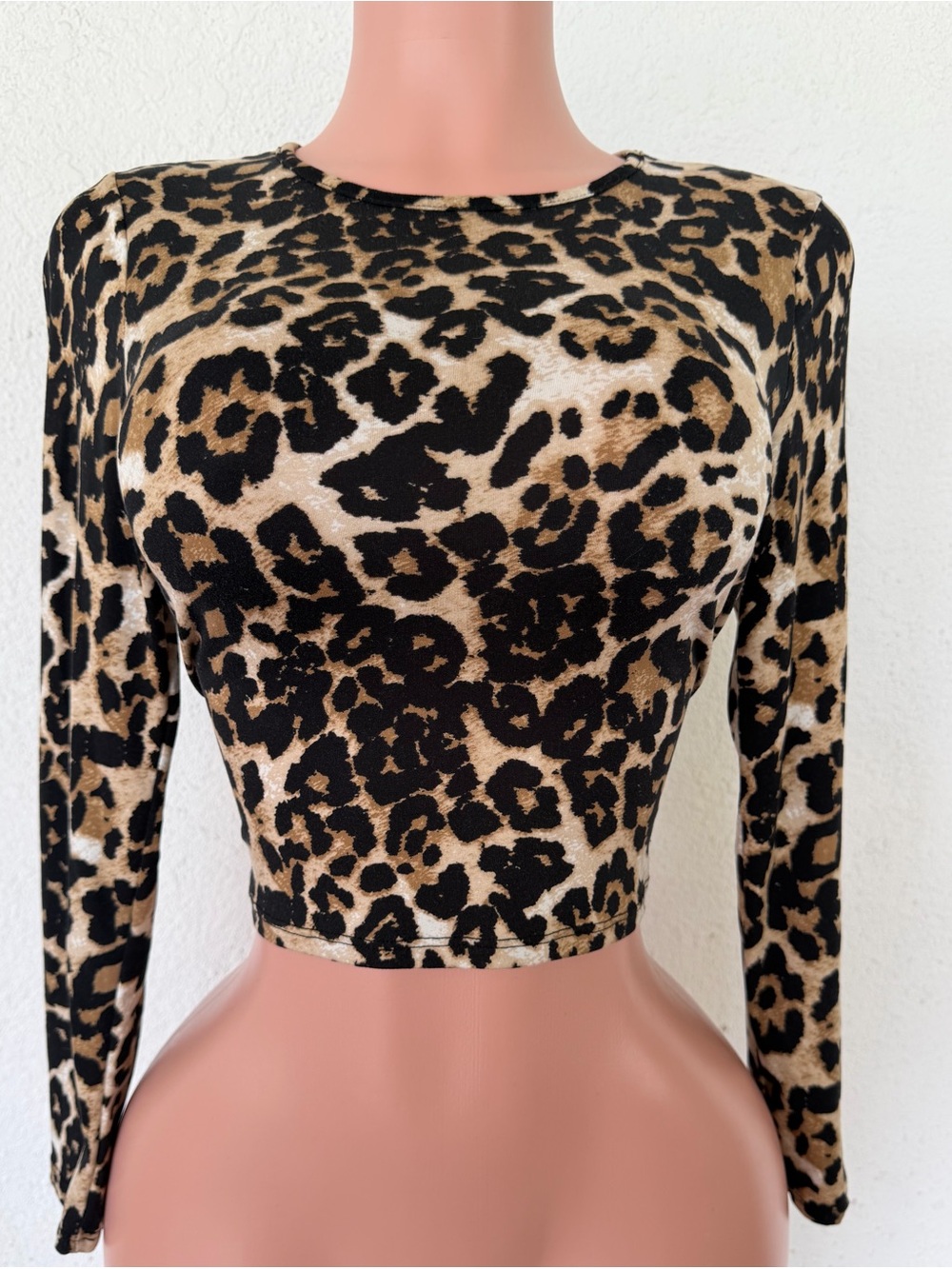 gaze Leopard Print Long Sleeve Crop Top - Black & Tan